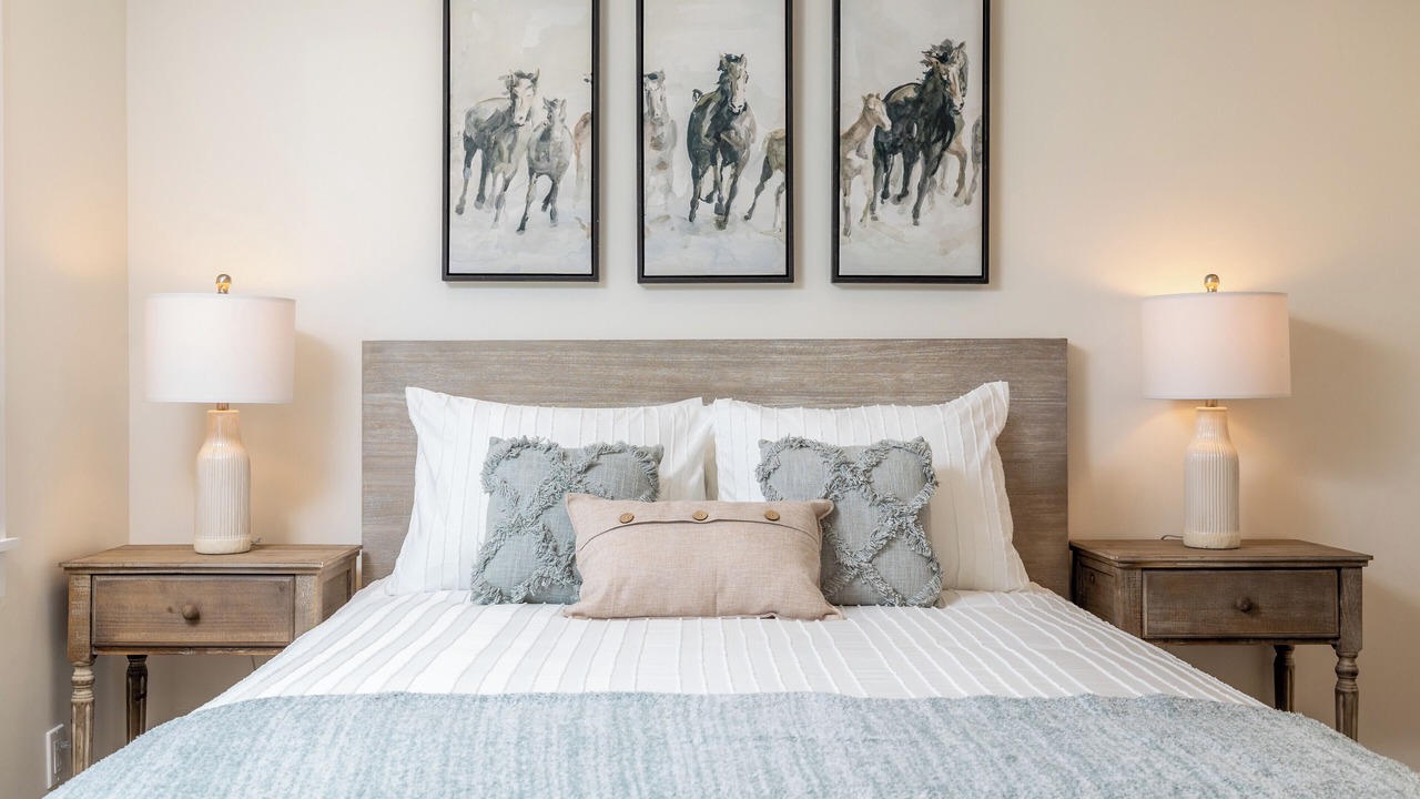 Photo of Bedroom in Maryville