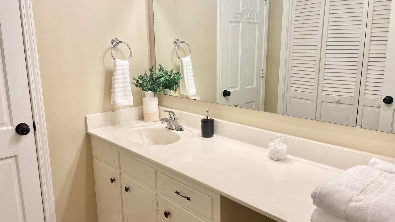 Photo of Bathroom in Silver Creek