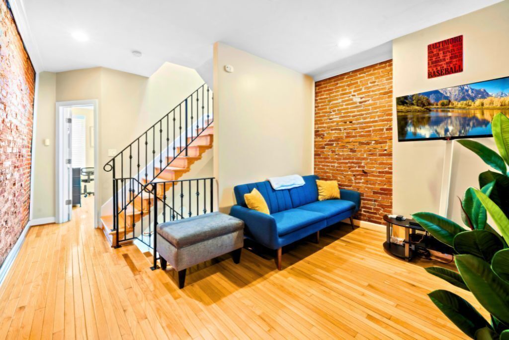 Photo of Livingroom in South Baltimore