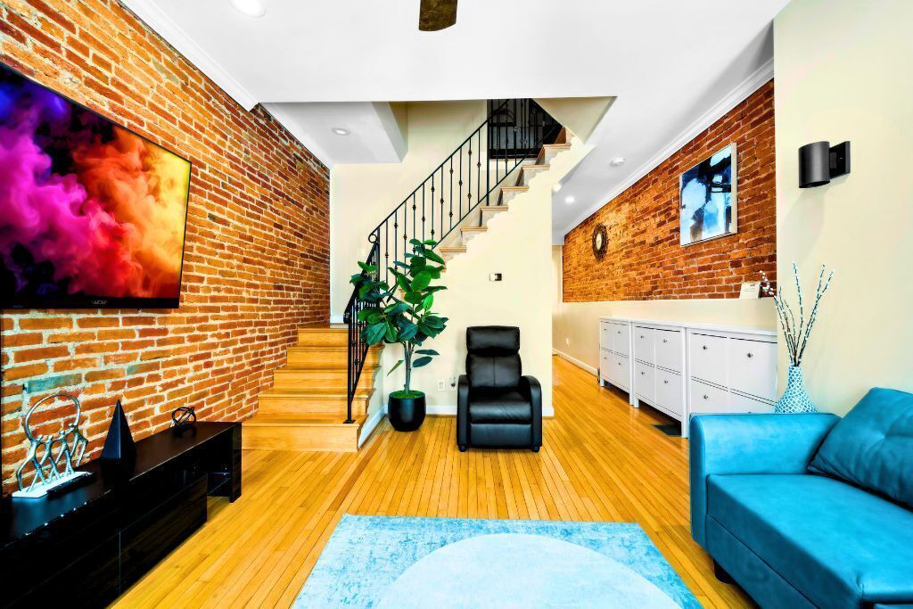 Photo of Livingroom in South Baltimore