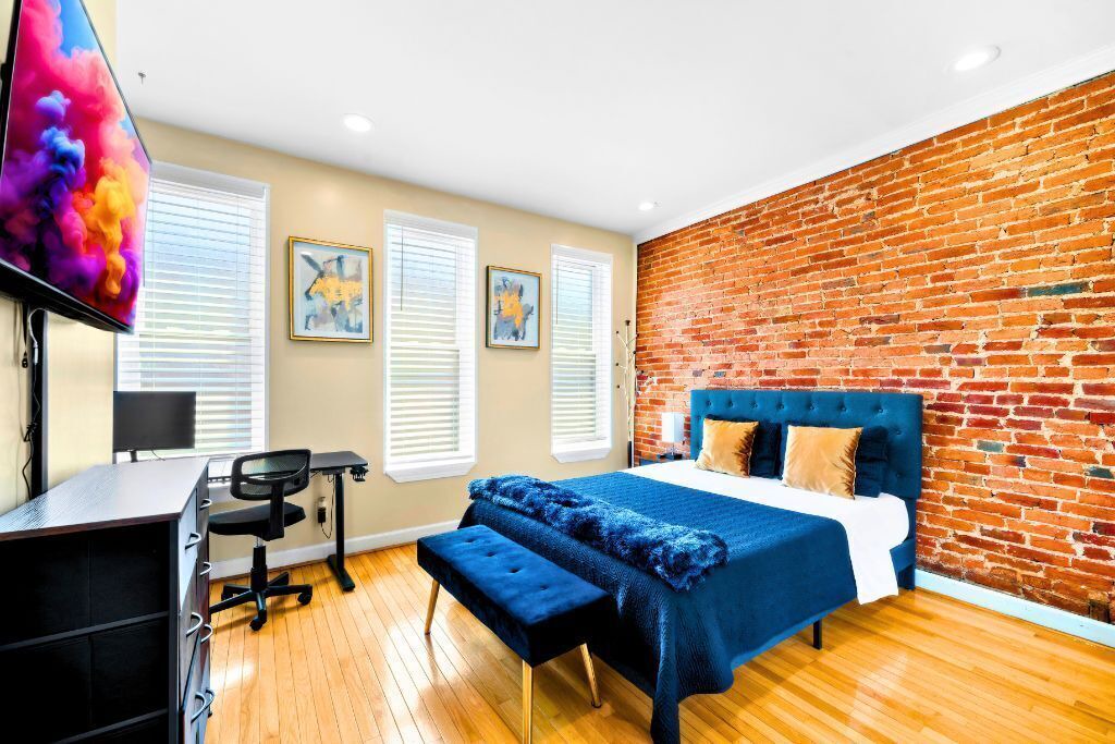 Photo of Bedroom in South Baltimore