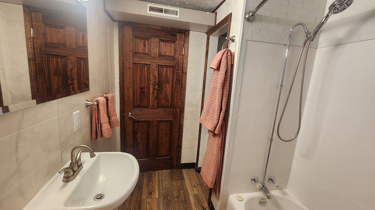 Photo of Bathroom in Mason City