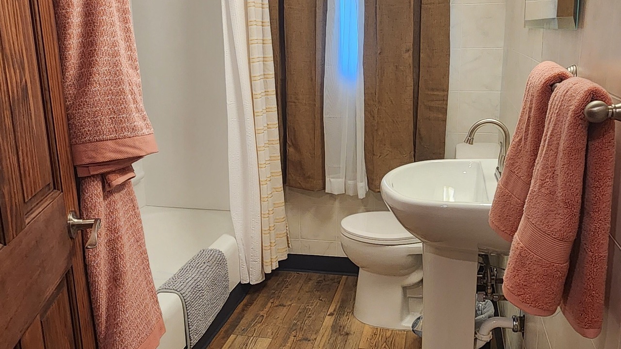 Photo of Bathroom in Mason City