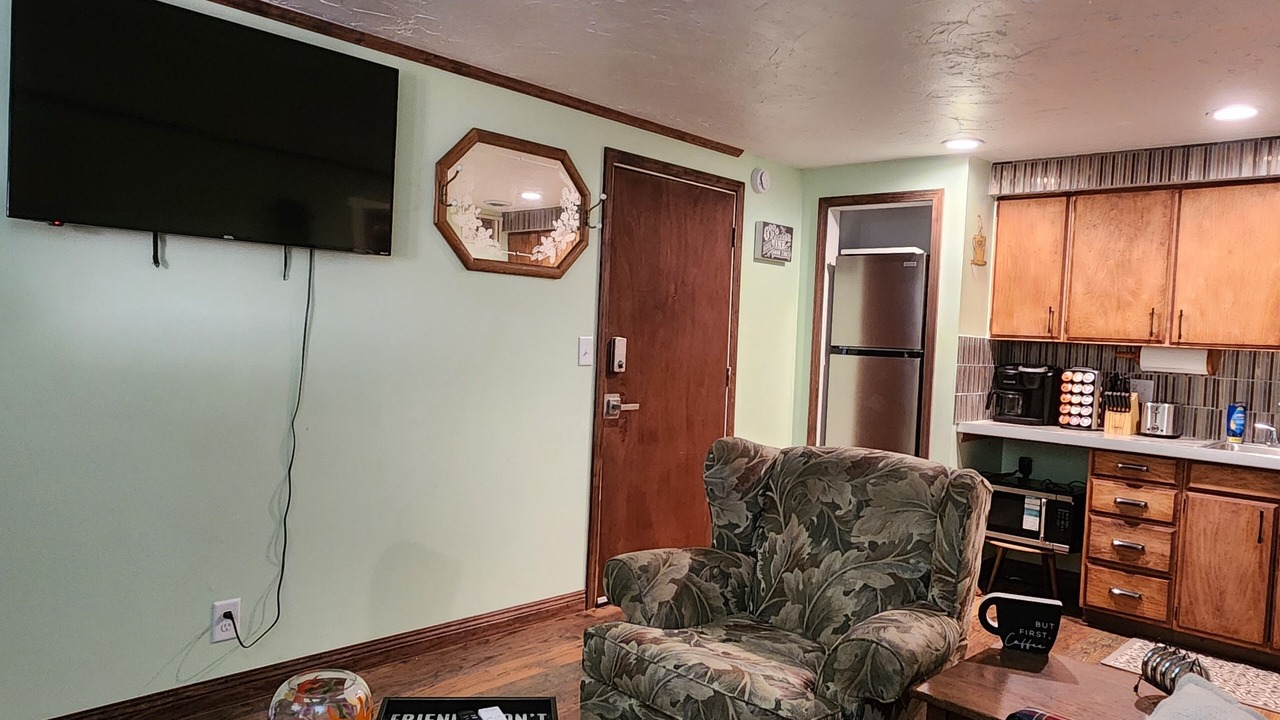 Photo of Livingroom in Mason City