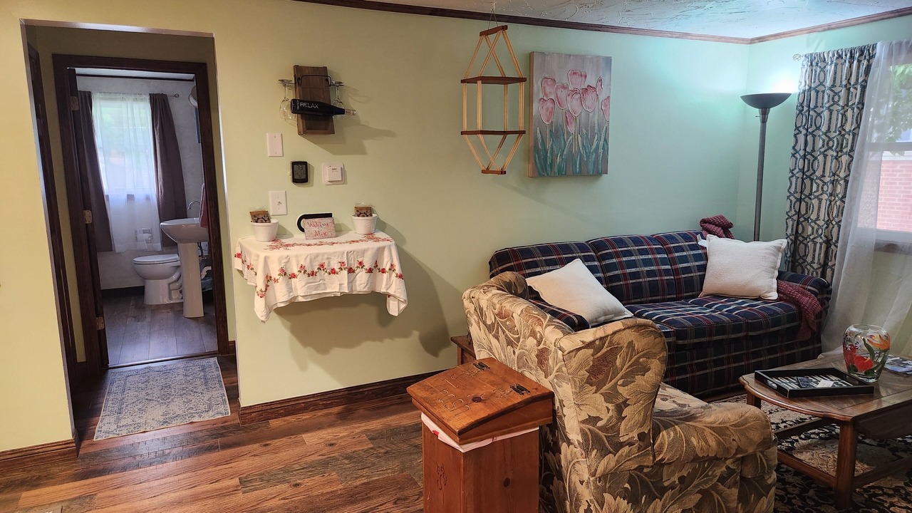 Photo of Livingroom in Mason City