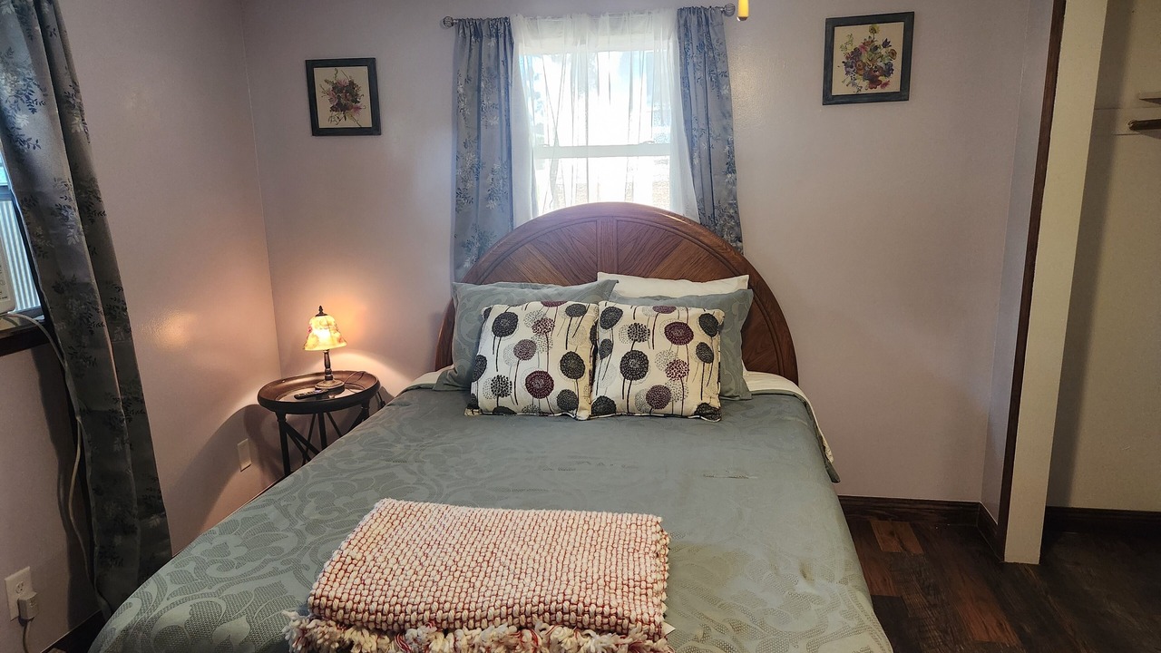Photo of Bedroom in Mason City