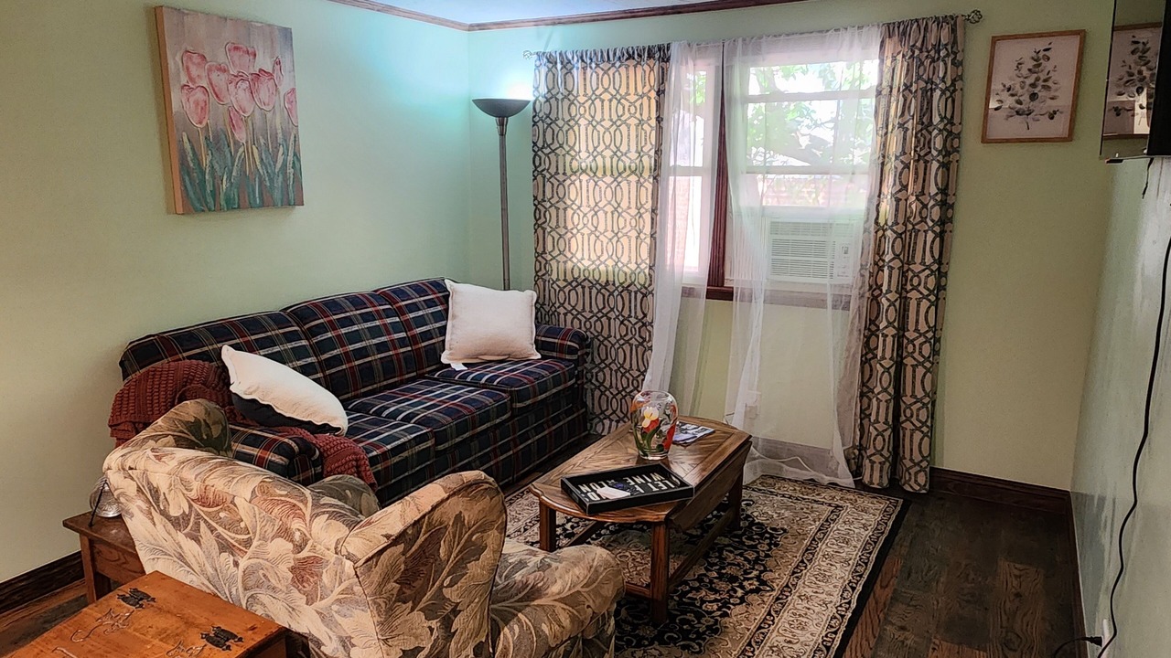 Photo of Livingroom in Mason City