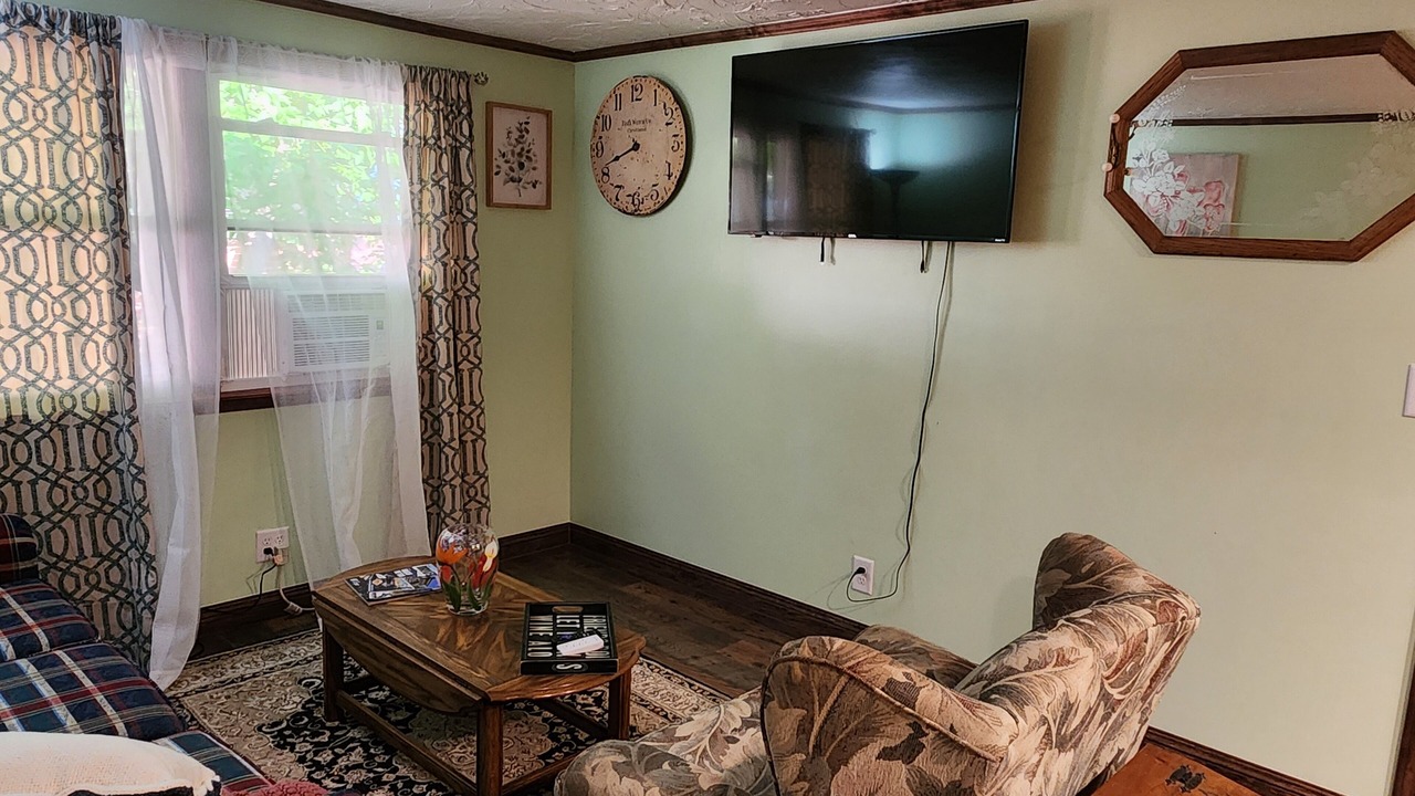 Photo of Livingroom in Mason City