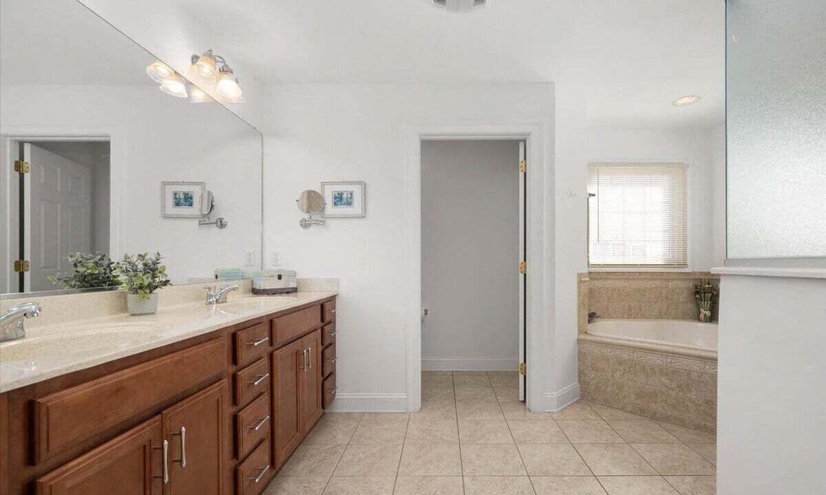 Photo of Bathroom in Sun Ridge