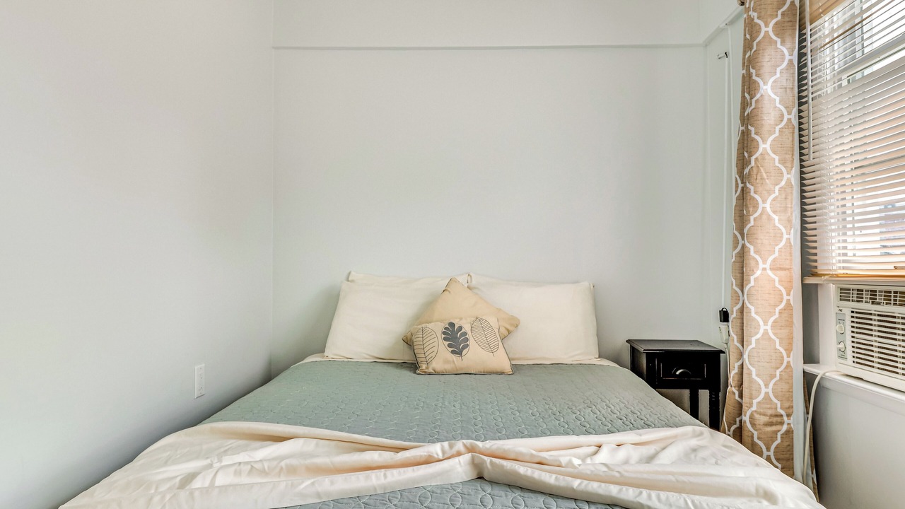 Photo of Bedroom in Keansburg