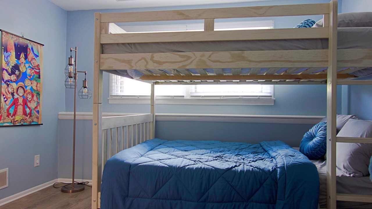 Photo of Bedroom in Town Bank