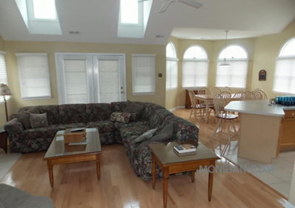Photo of Livingroom in South End
