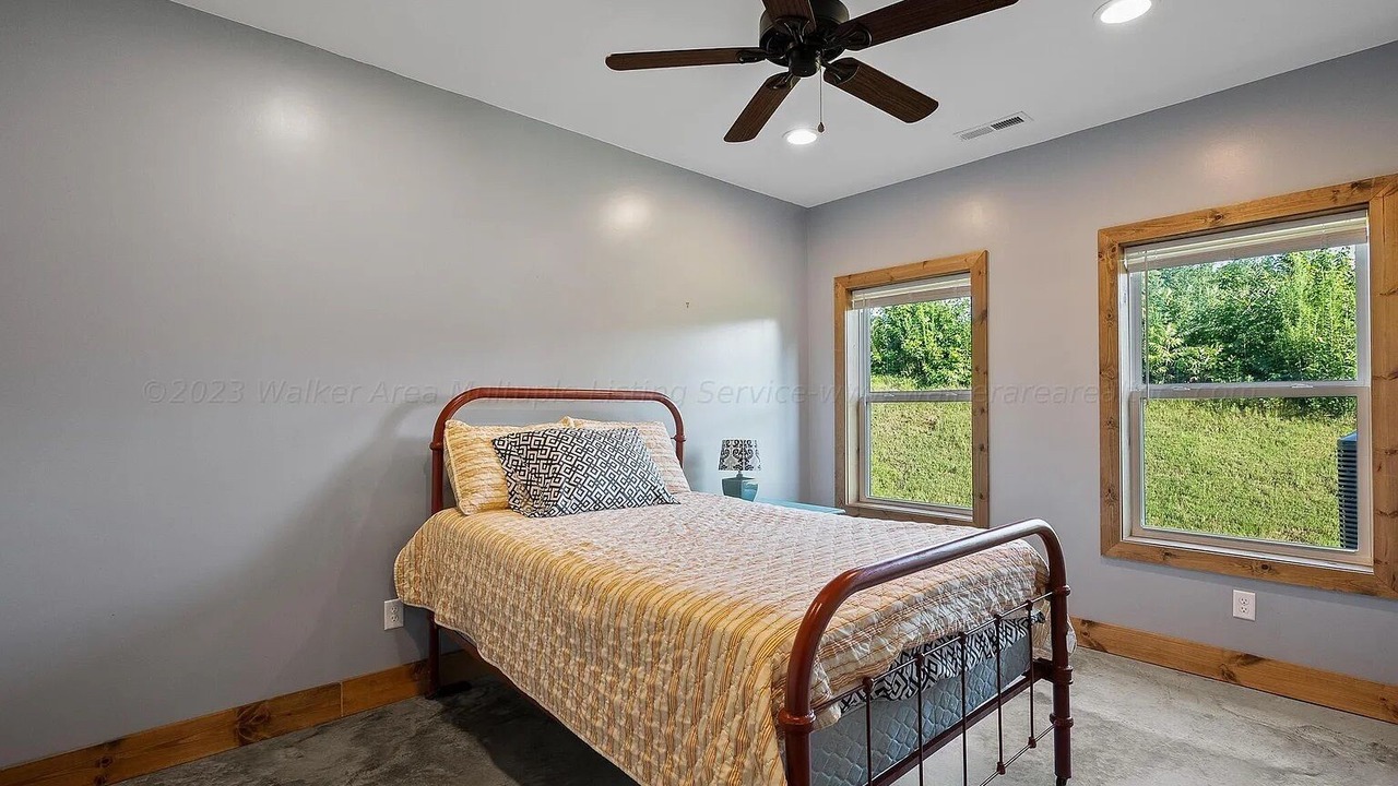 Photo of Bedroom in Crane Hill