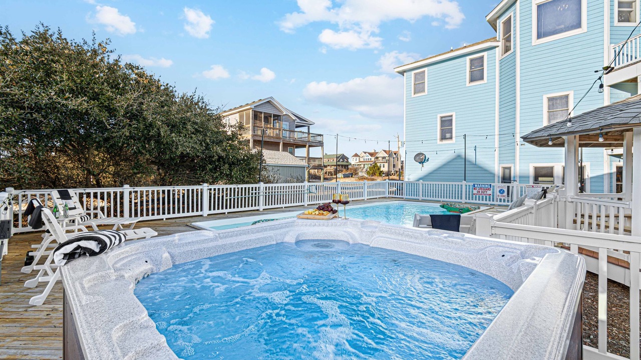 Photo of Patio Balcony in Carova Beach