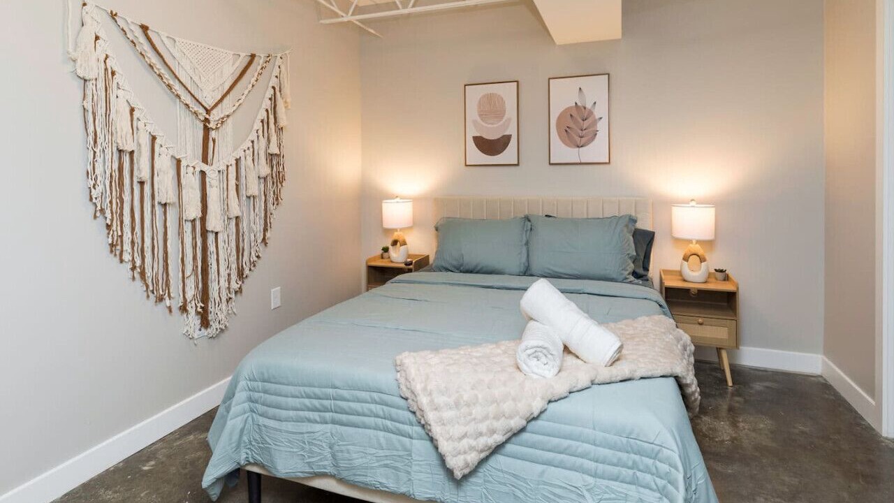 Photo of Bedroom in Downtown Des Moines