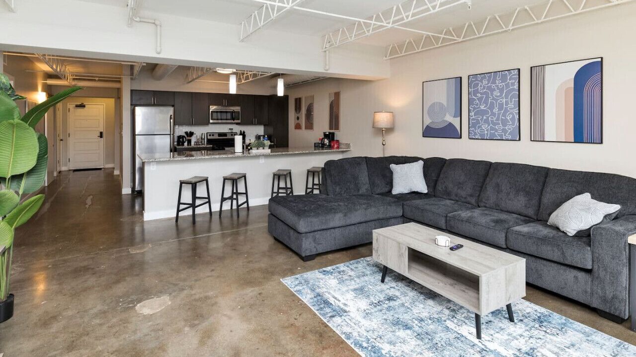 Photo of Livingroom in Downtown Des Moines