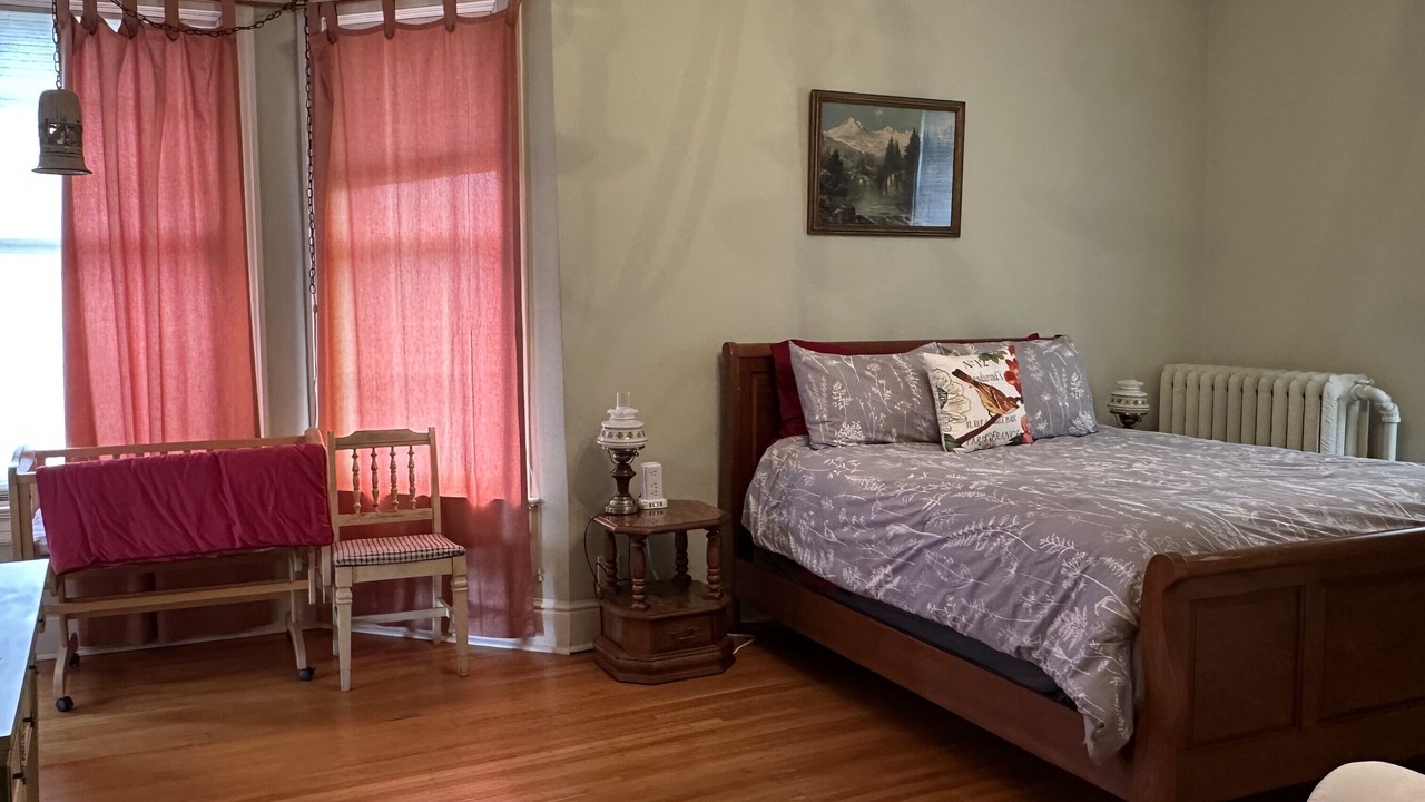 Photo of Bedroom in Davenport