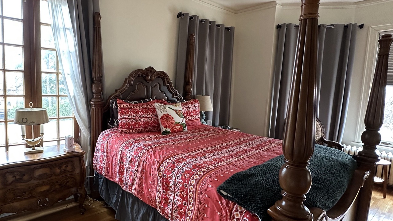 Photo of Bedroom in Davenport