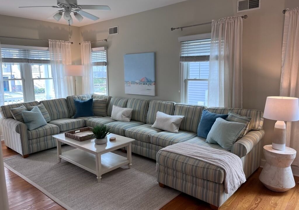 Photo of Livingroom in Beach Haven Gardens