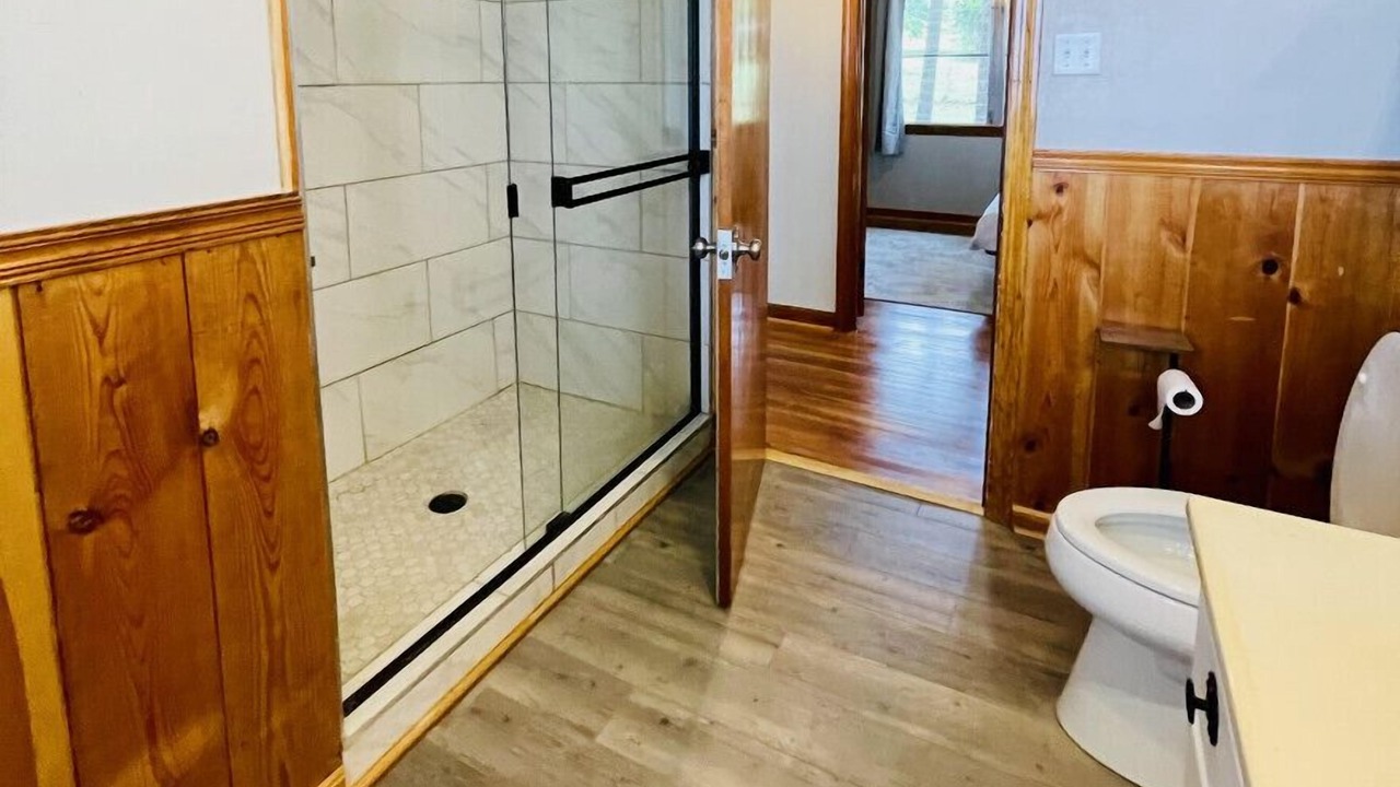 Photo of Bathroom in Gadsden