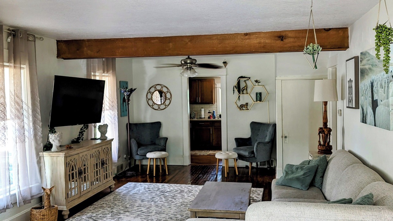 Photo of Livingroom in North of Grand
