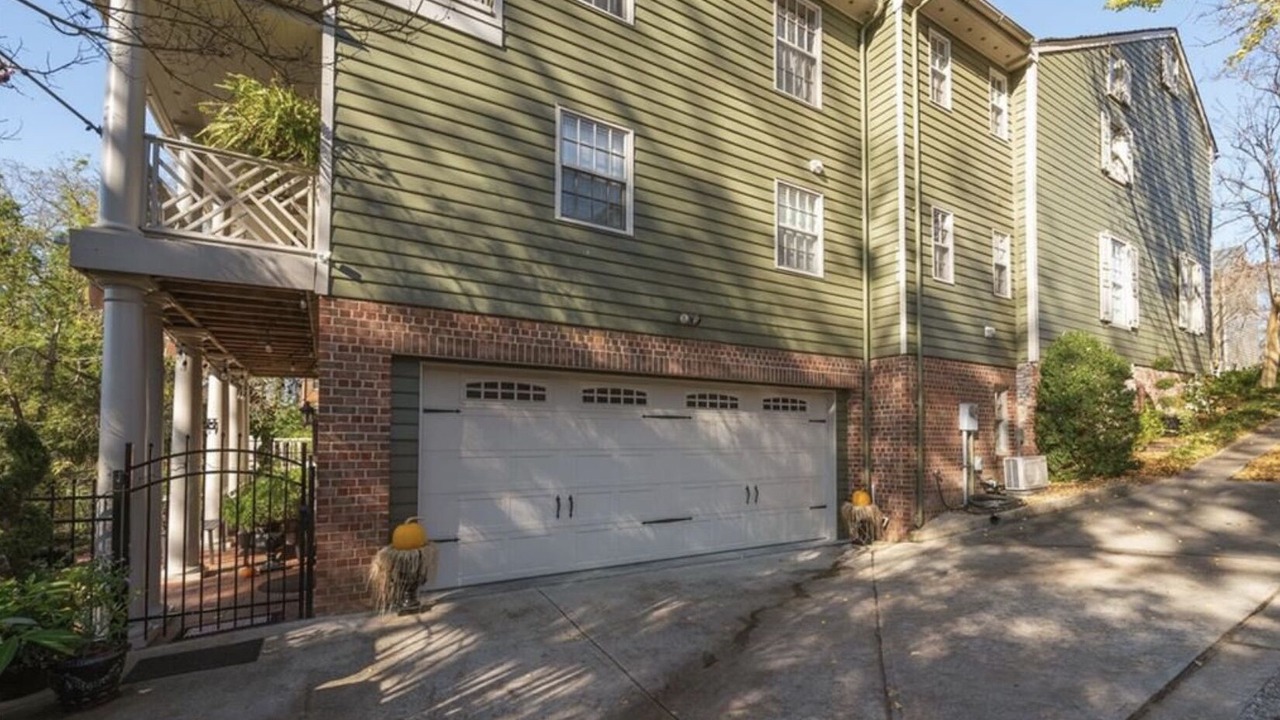 Photo of Outdoor in Smithfield