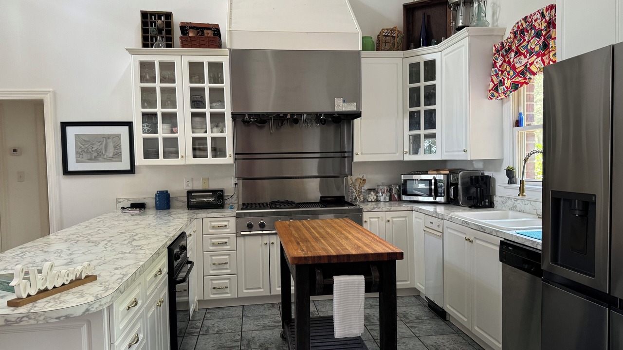 Photo of Kitchen in Lake Waccamaw