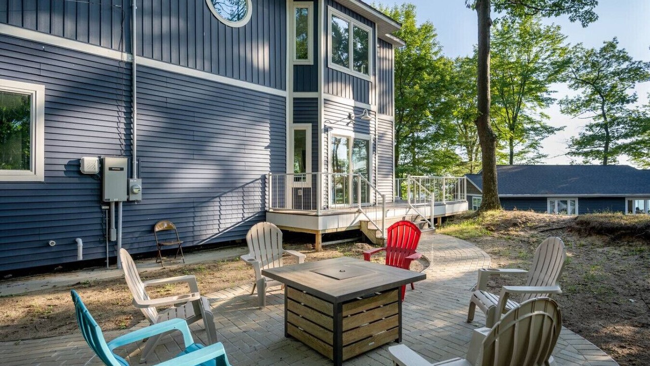 Photo of Outdoor in Norton Shores