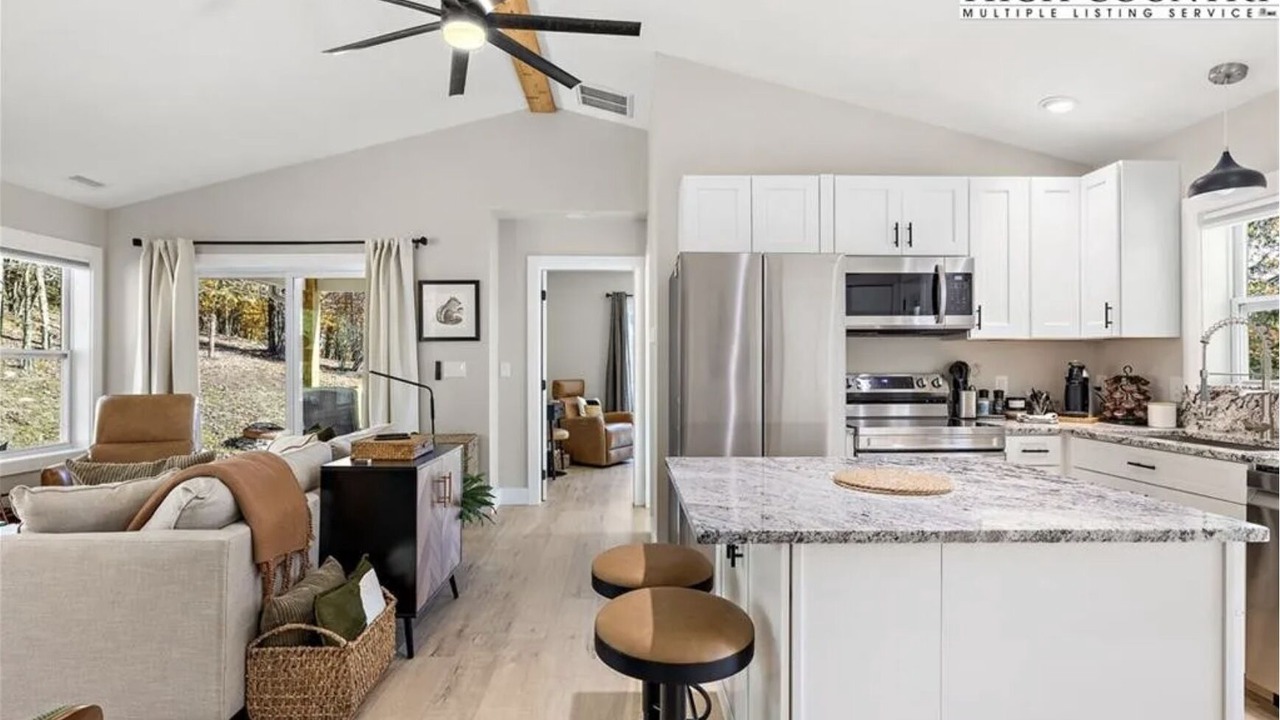 Photo of Kitchen in Charter Hills