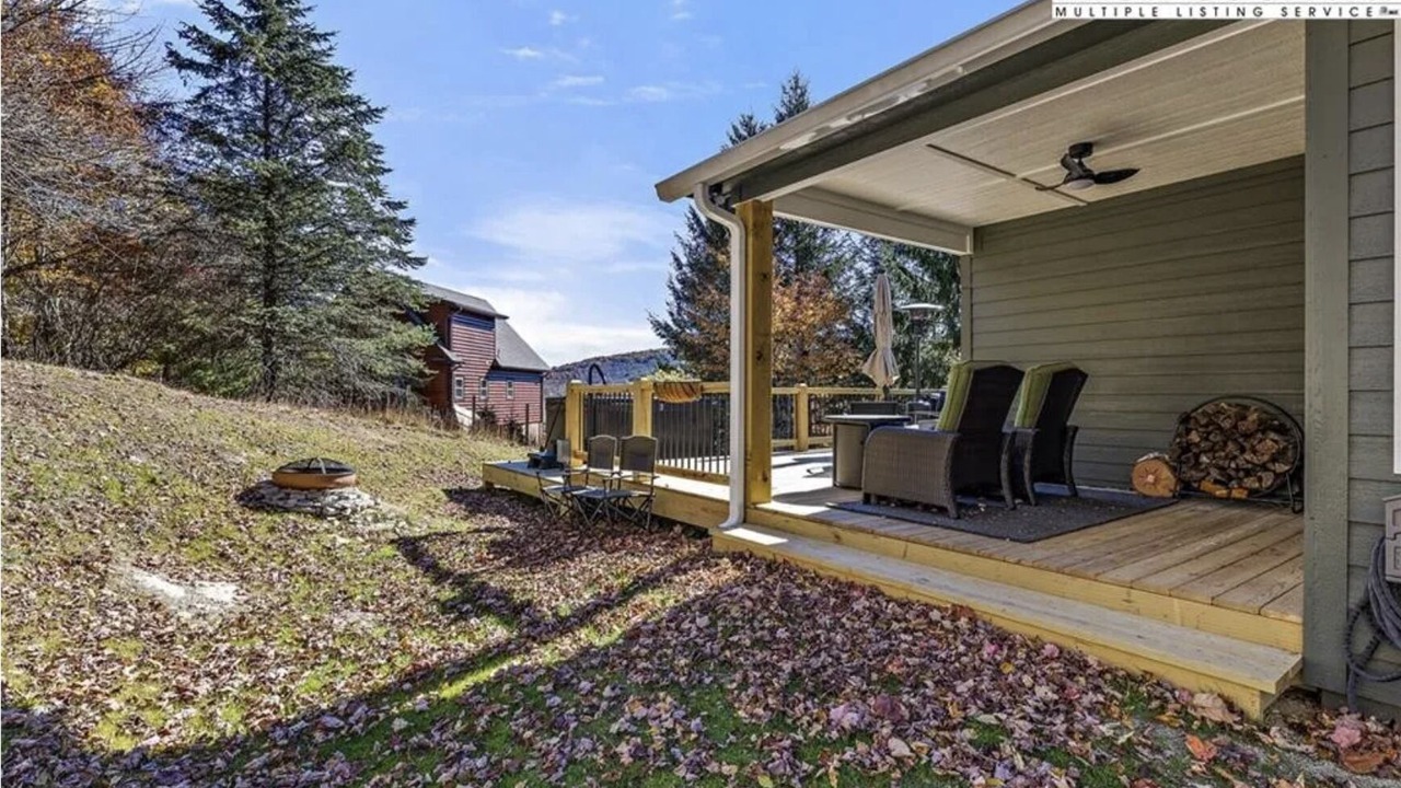 Photo of Patio Balcony in Charter Hills