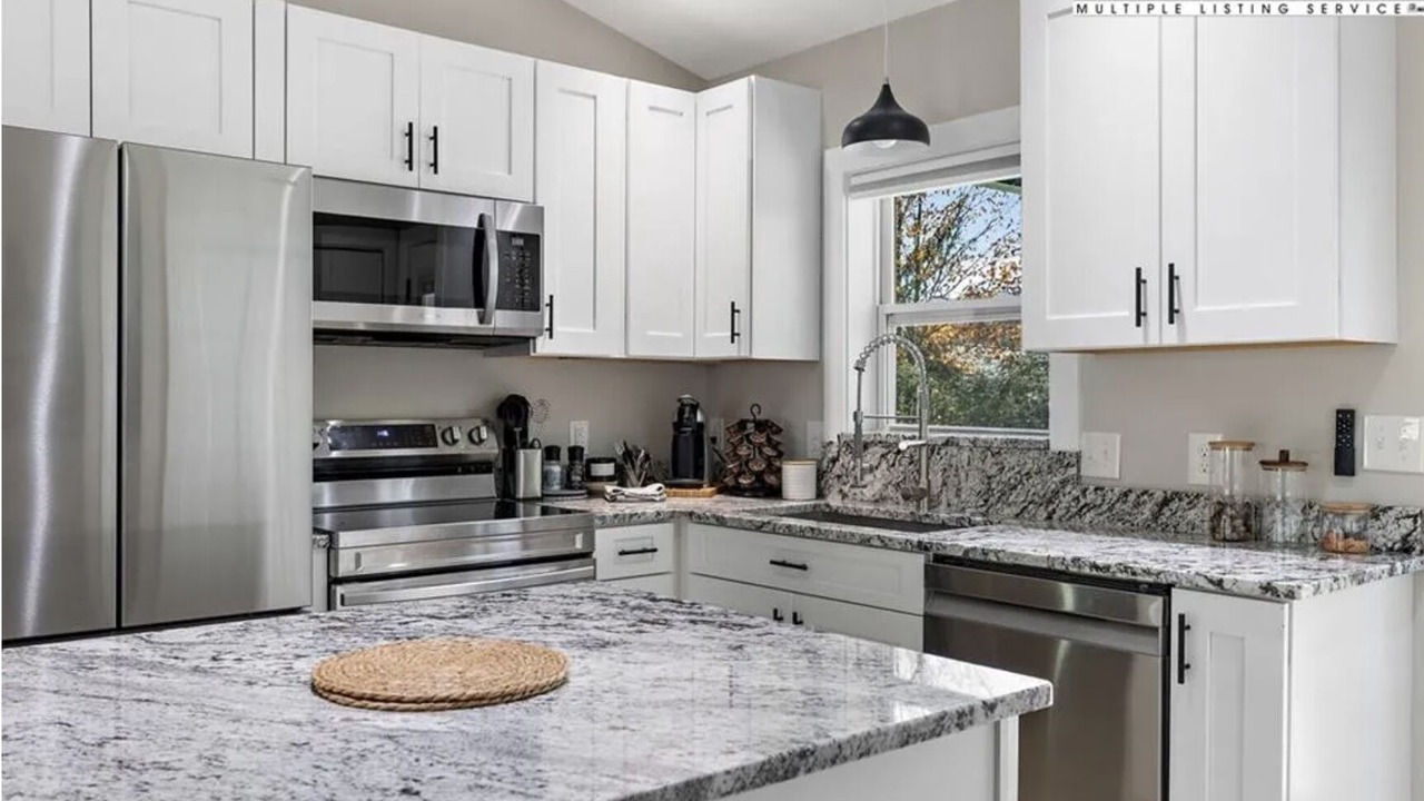 Photo of Kitchen in Charter Hills