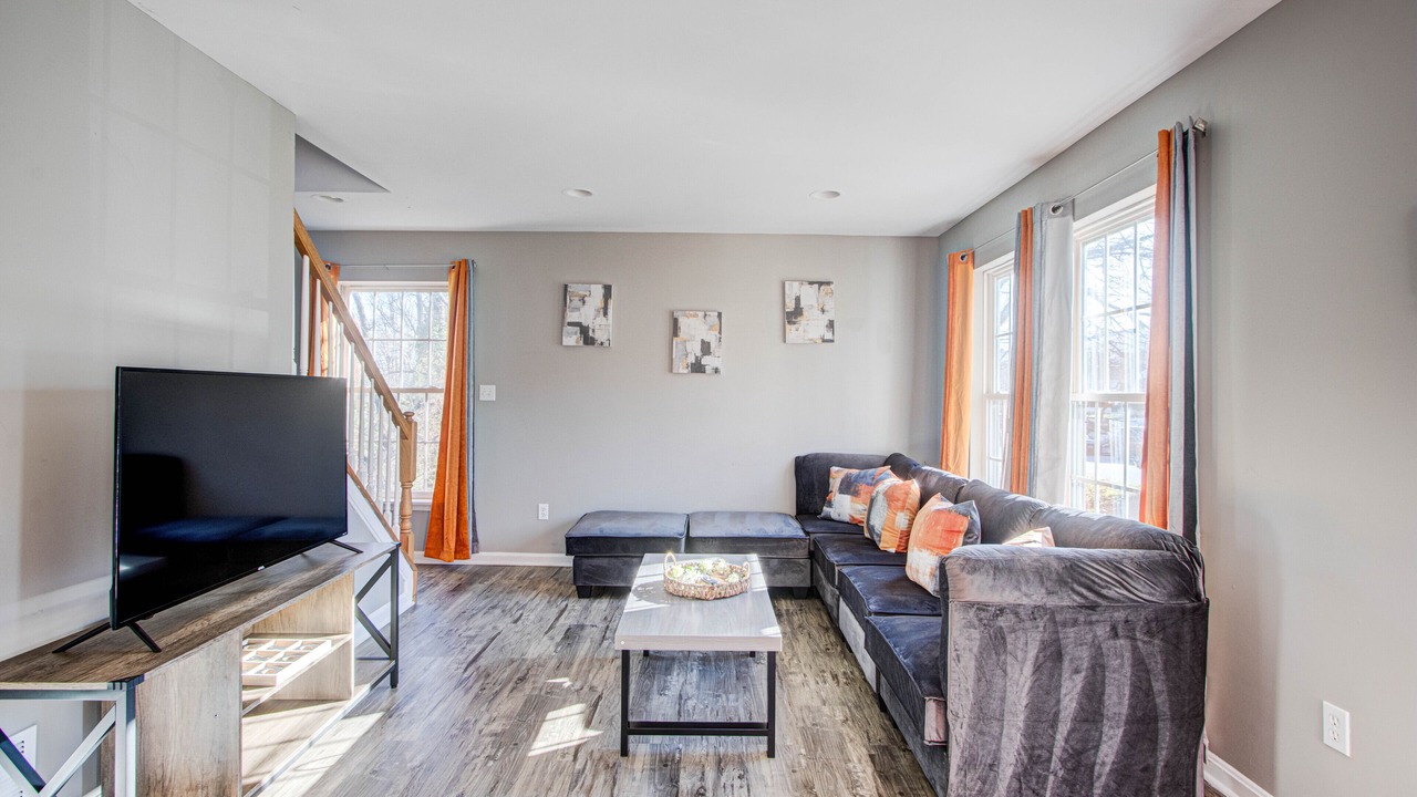 Photo of Livingroom in Rossville
