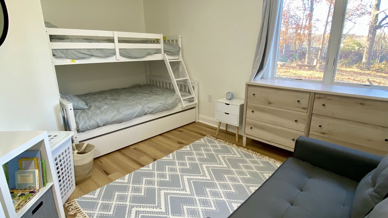 Photo of Bedroom in Kabletown