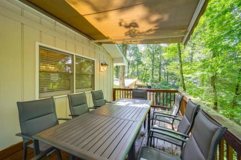 Photo of Outdoor in Newland