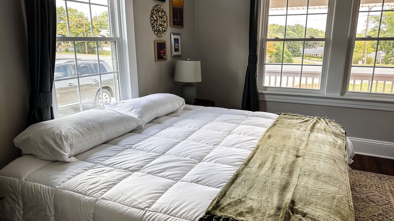 Photo of Bedroom in Lynchburg