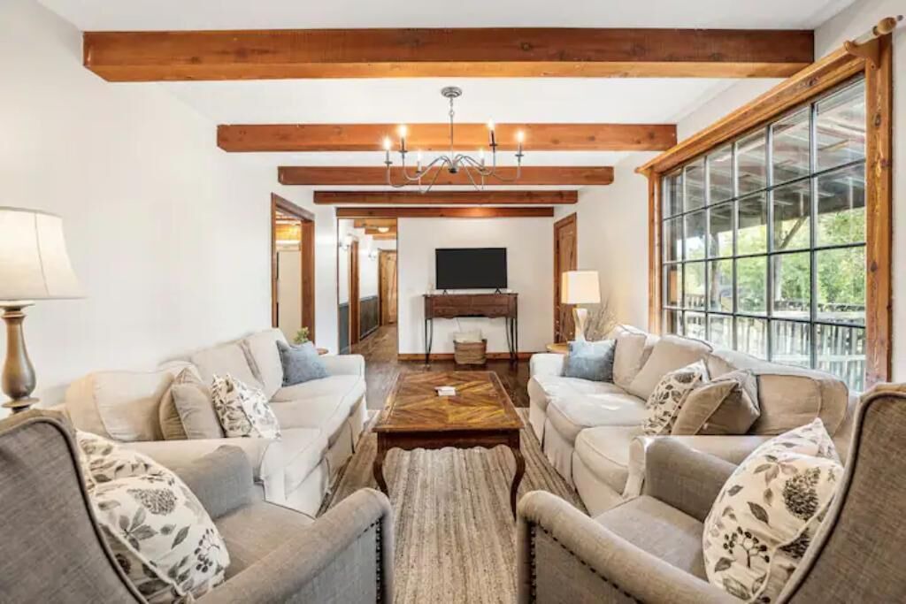 Photo of Livingroom in Kedron