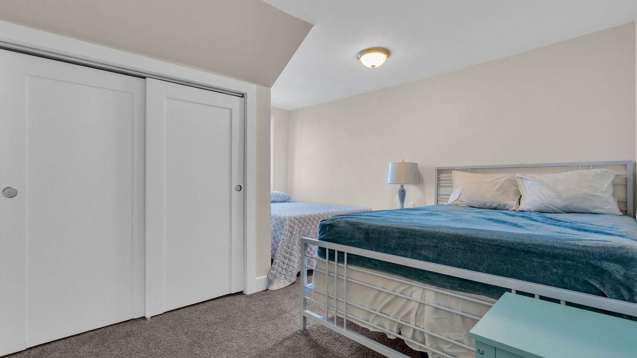 Photo of Bedroom in Seaside Heights