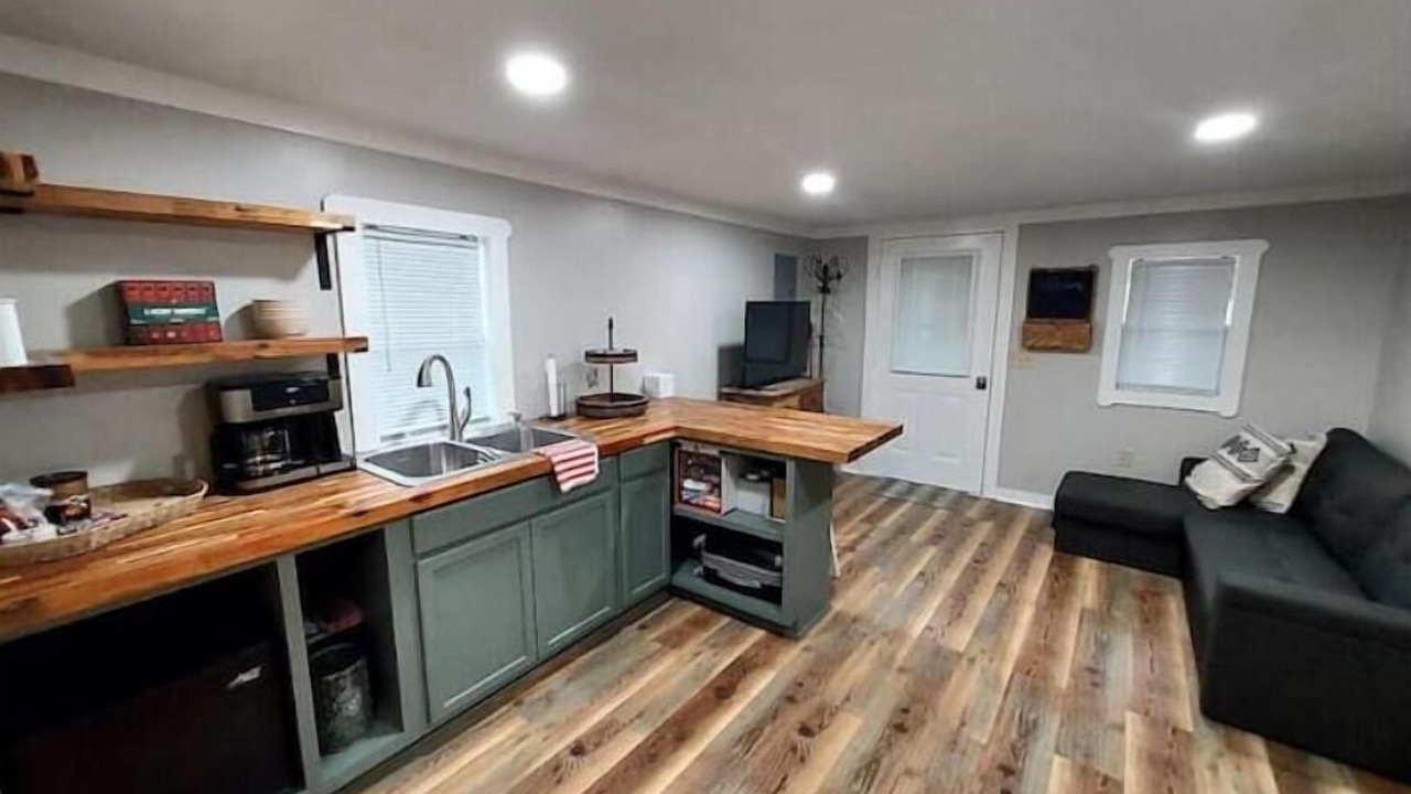 Photo of Livingroom in Shelbyville
