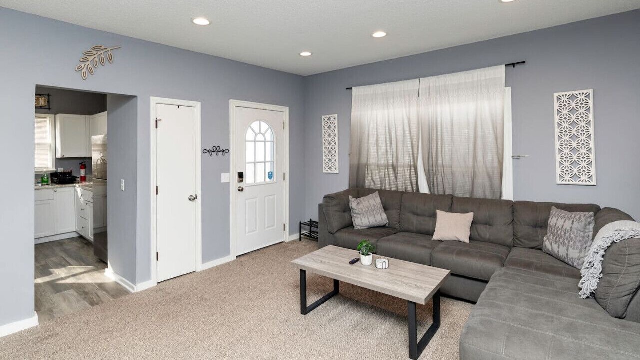 Photo of Livingroom in Des Moines