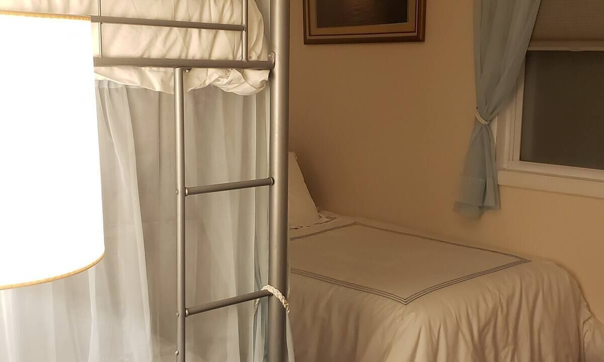 Photo of Bedroom in Surf City
