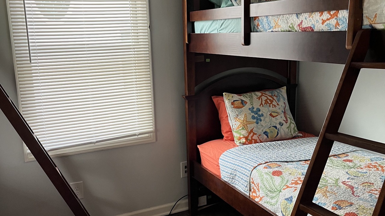 Photo of Bedroom in Ortley Beach