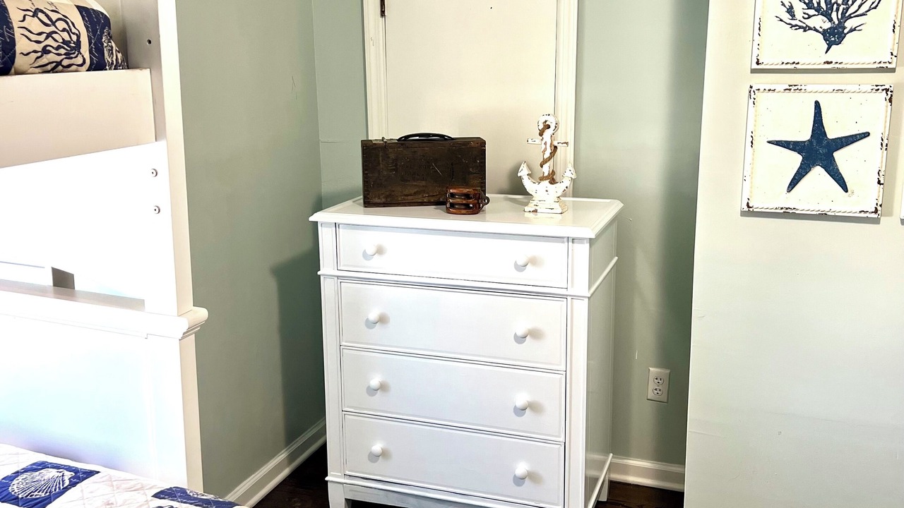 Photo of Bedroom in Ortley Beach