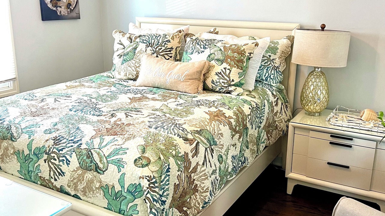 Photo of Bedroom in Ortley Beach
