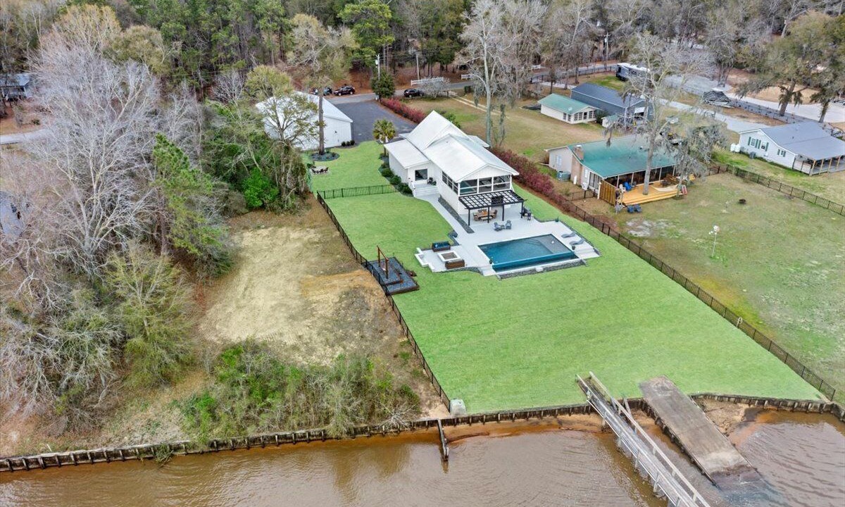 Photo of Outdoor in Summerton