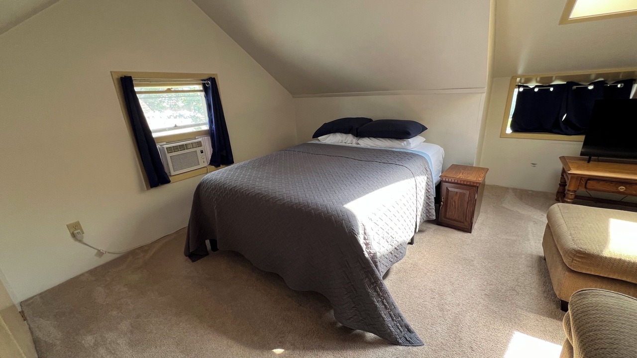 Photo of Bedroom in Cedar Rapids