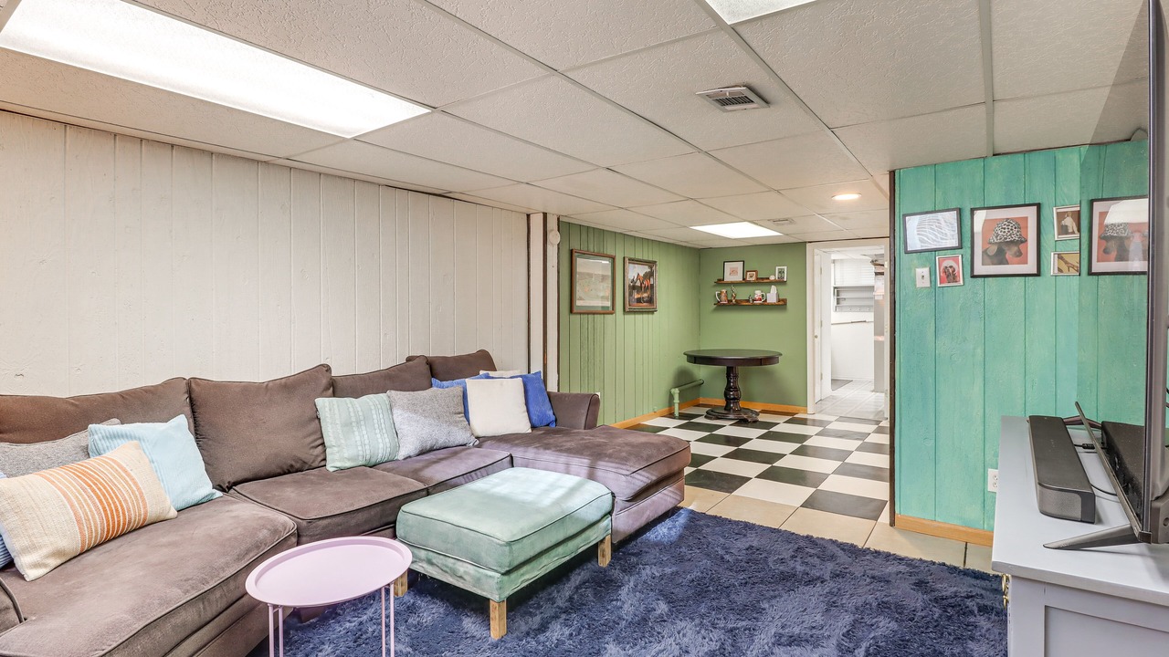 Photo of Livingroom in Kemp Mill