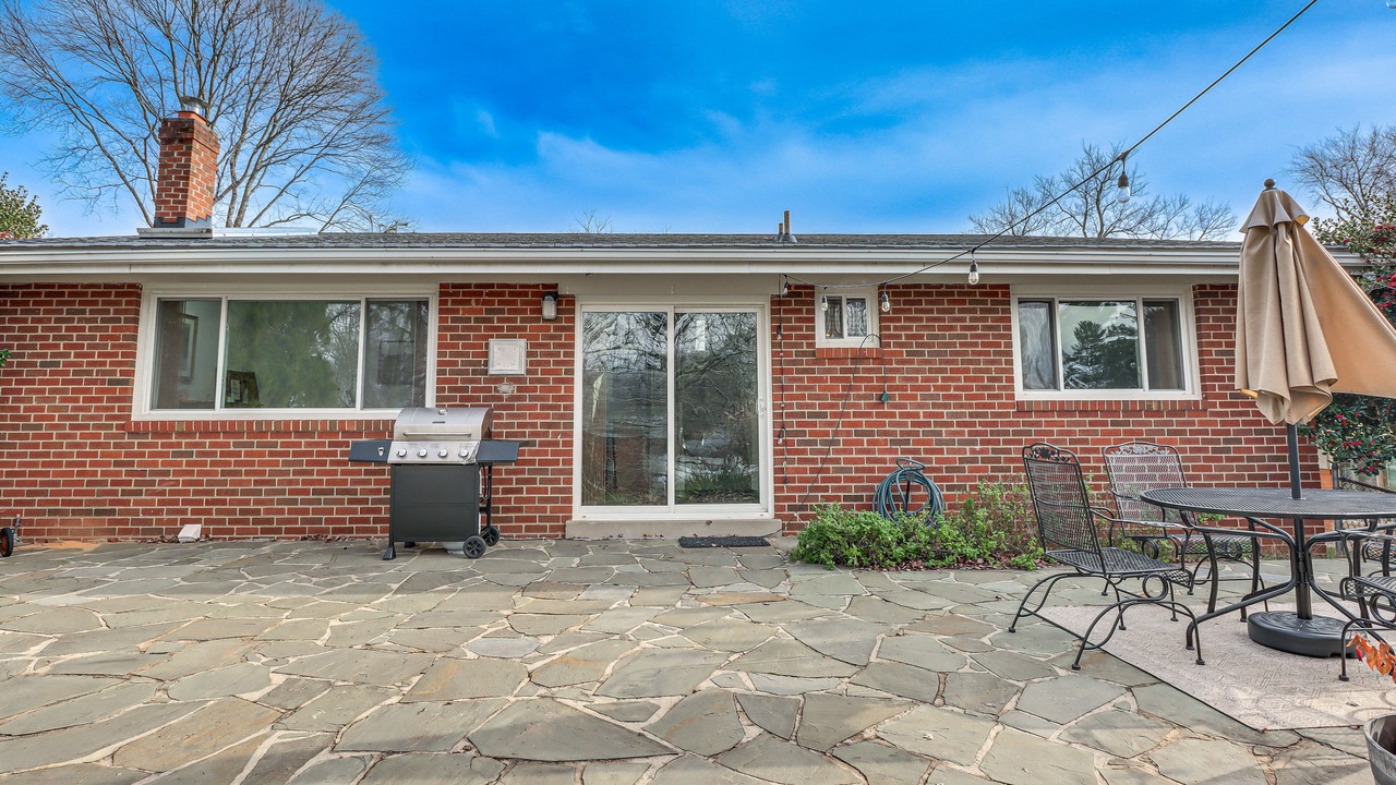 Photo of Outdoor in Kemp Mill