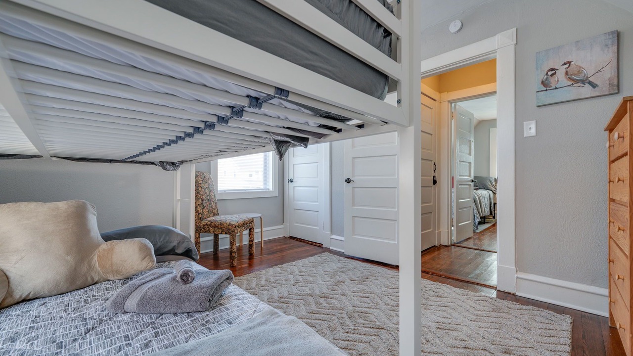 Photo of Bedroom in Newport News