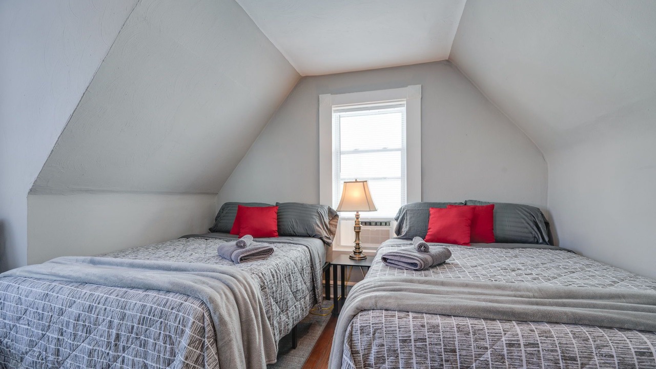 Photo of Bedroom in Newport News