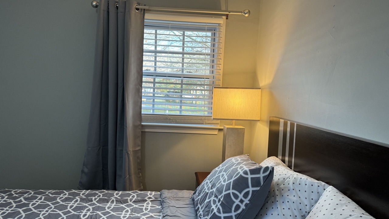 Photo of Bedroom in Cave Spring